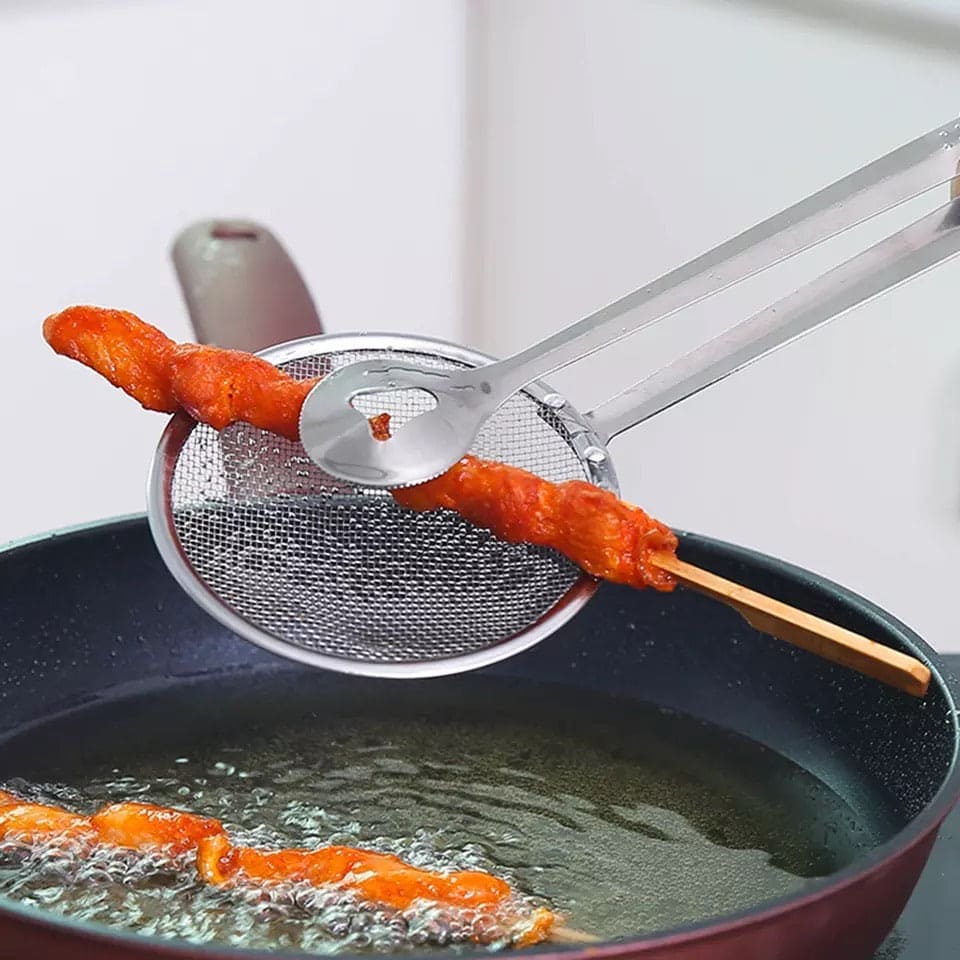 2 in 1 Frying Kitchen Tong with Strainer, Stainless Steel Frying Filter Clip, Deep Frying and Drain Oil Fried Food Tong 2 in 1 Frying Kitchen Tong with Strainer, Stainless Steel Frying Filter Clip, Deep Frying and Drain Oil Fried Food Tong